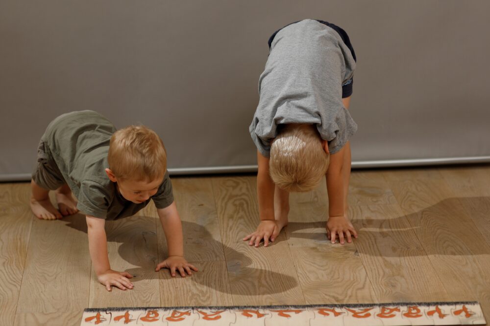 Warsztat Joga - joga puzzle drewniane - jograki - powitanie słońca