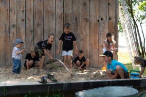 Warsztat Joga Jogowy Piknik Rodzinny 2025 3 - Warsztat Joga Starachowice